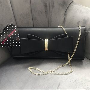 BETSEY JOHNSON New Bow clutch Black Crossbody